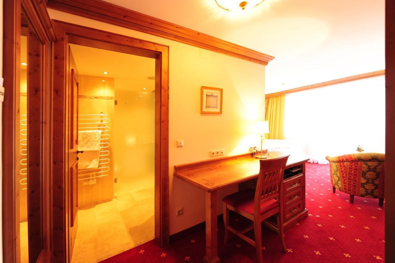 Hotel Max ザーファウス エクステリア 写真
