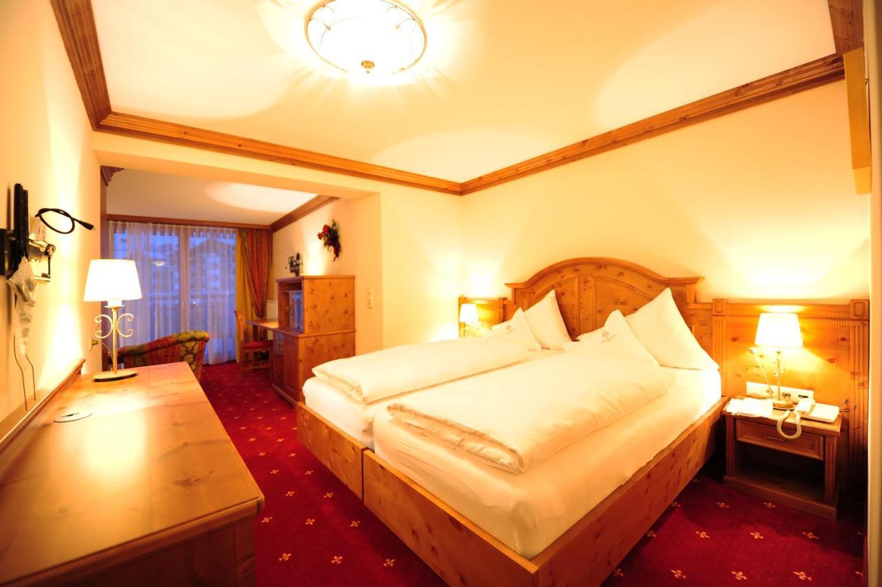 Hotel Max ザーファウス エクステリア 写真