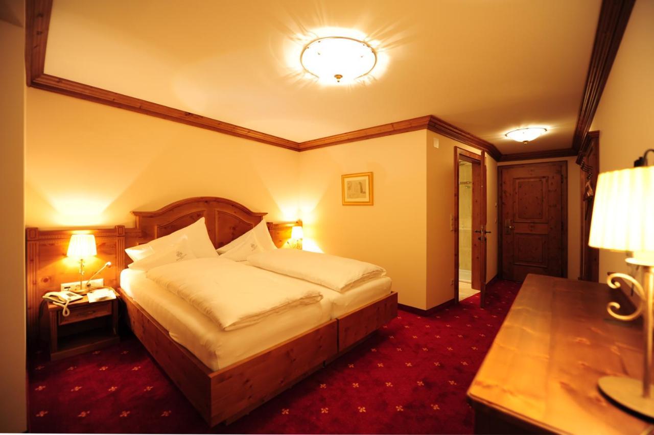 Hotel Max ザーファウス エクステリア 写真