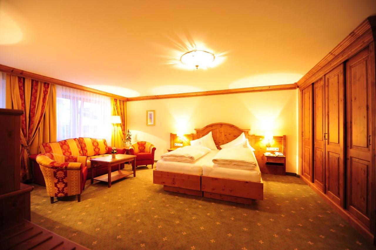 Hotel Max ザーファウス エクステリア 写真
