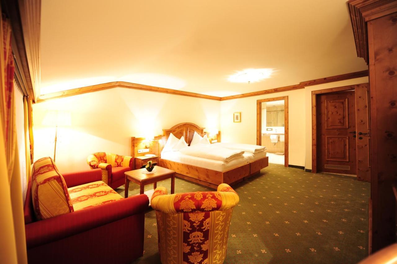 Hotel Max ザーファウス エクステリア 写真