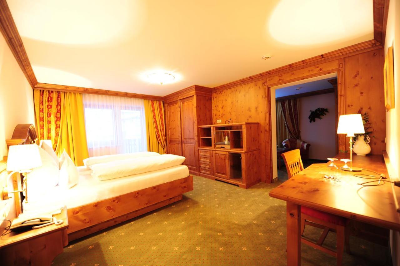 Hotel Max ザーファウス エクステリア 写真